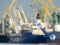 Navire frigorifique à vendre