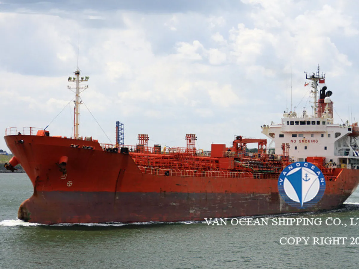 Pétrolier / chimiquier à vendre