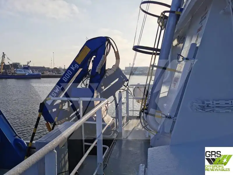 Navire d'arpentage à vendre