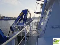 Navire d'arpentage à vendre