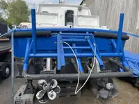 Bateau patrouilleur à vendre