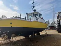Bateaux de travail à vendre