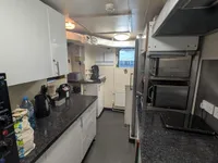 Navire d'arpentage à vendre