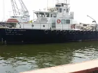 Bateau patrouilleur à vendre