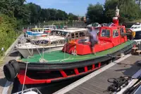 Bateau pilote à vendre