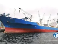Navire frigorifique à vendre