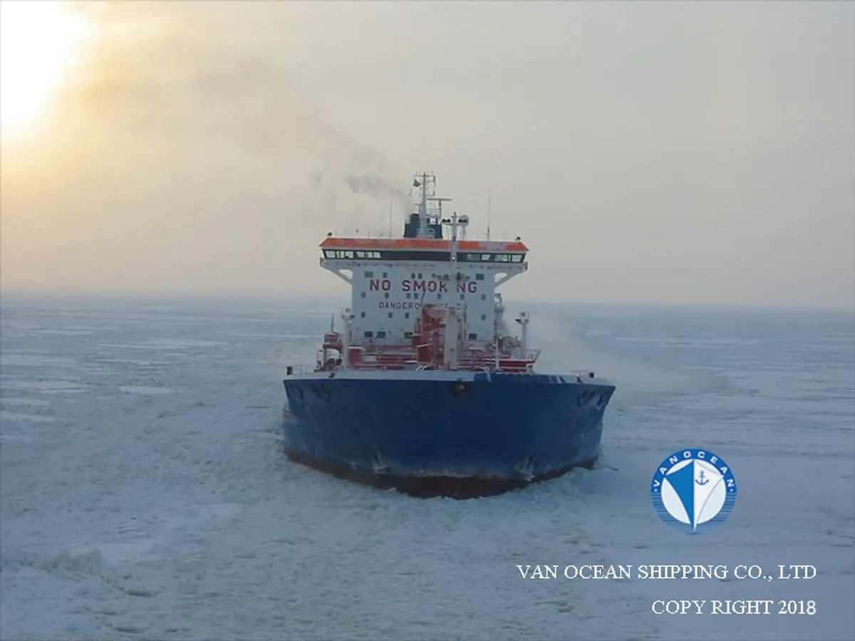 Pétrolier / chimiquier à vendre