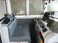 Bateau de transport d'équipage à vendre