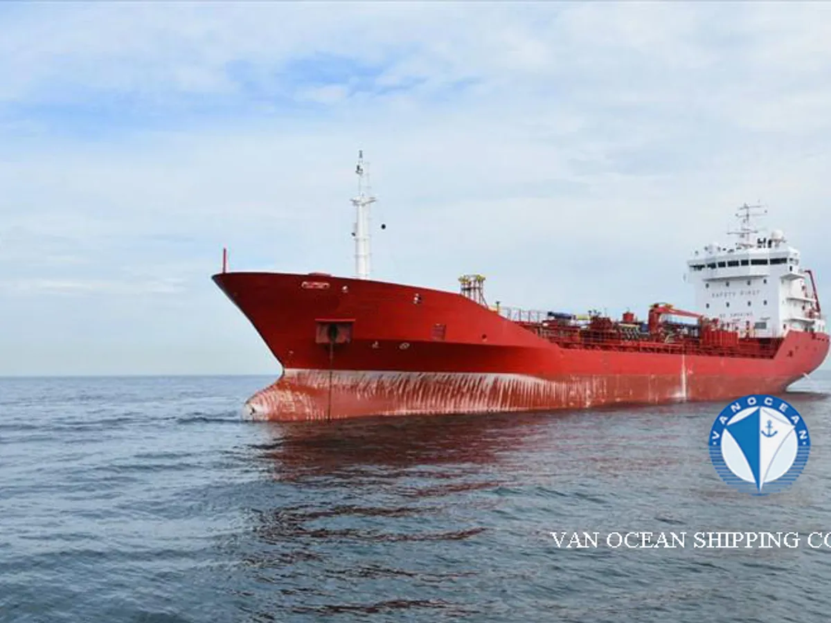 Pétrolier / chimiquier à vendre