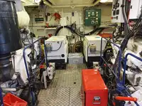Navire d'arpentage à vendre
