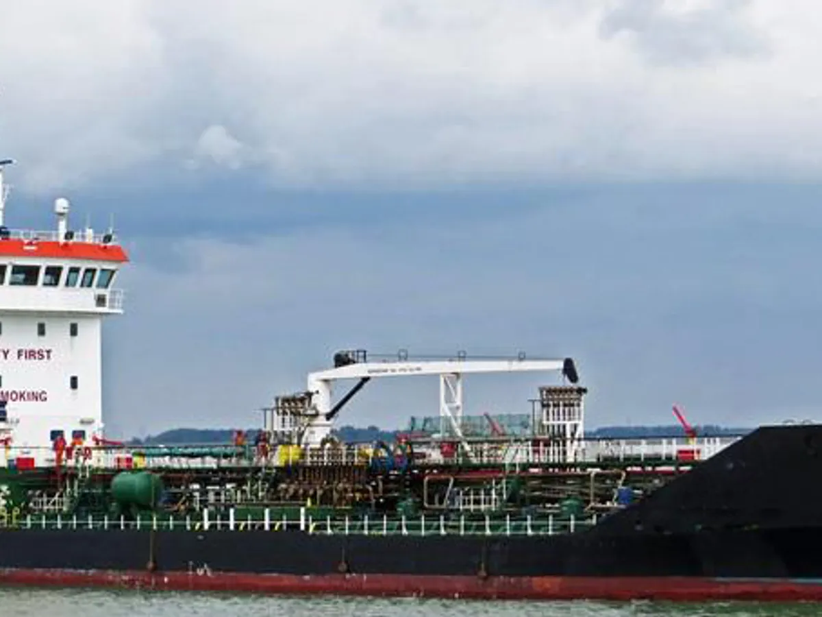 Pétrolier / chimiquier à vendre