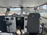 Bateaux de travail à vendre