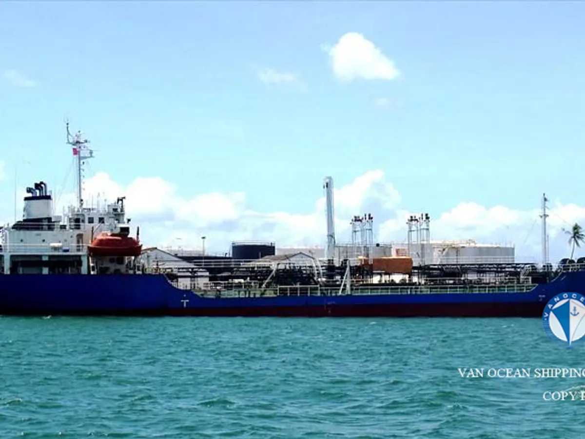 Pétrolier / chimiquier à vendre