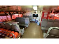 Bateau de transport d'équipage à vendre