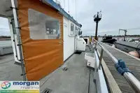 Bateaux de travail à vendre