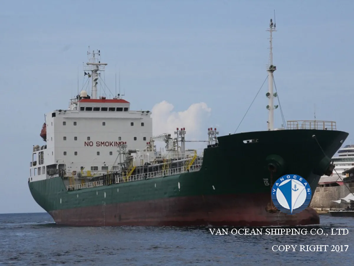Pétrolier / chimiquier à vendre