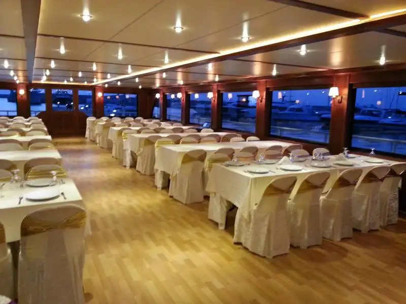 Navire de croisière à vendre