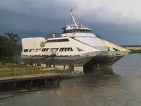 Bateau de transport d'équipage à vendre