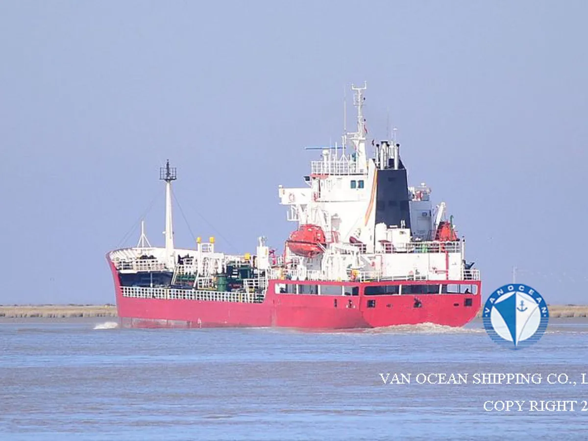 Pétrolier / chimiquier à vendre