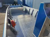 Bateaux de travail à vendre