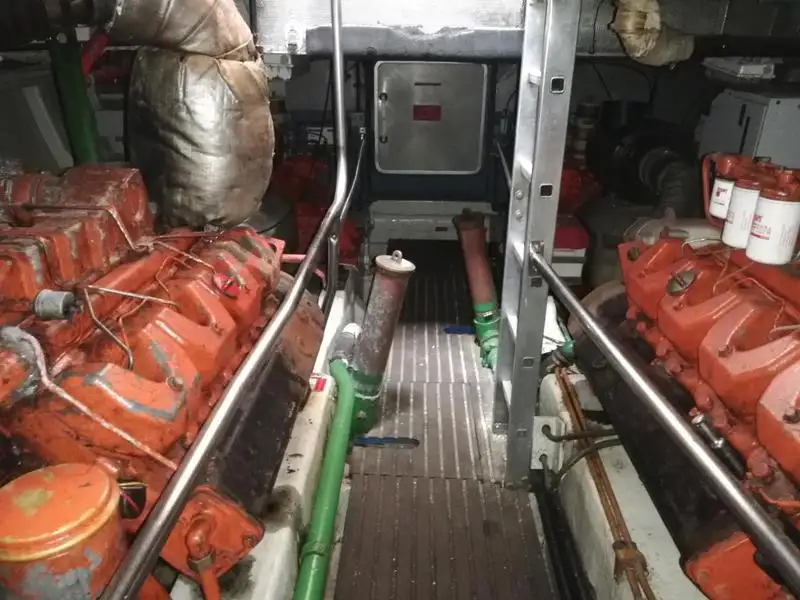 Bateau pilote à vendre