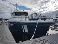 Bateau pilote à vendre