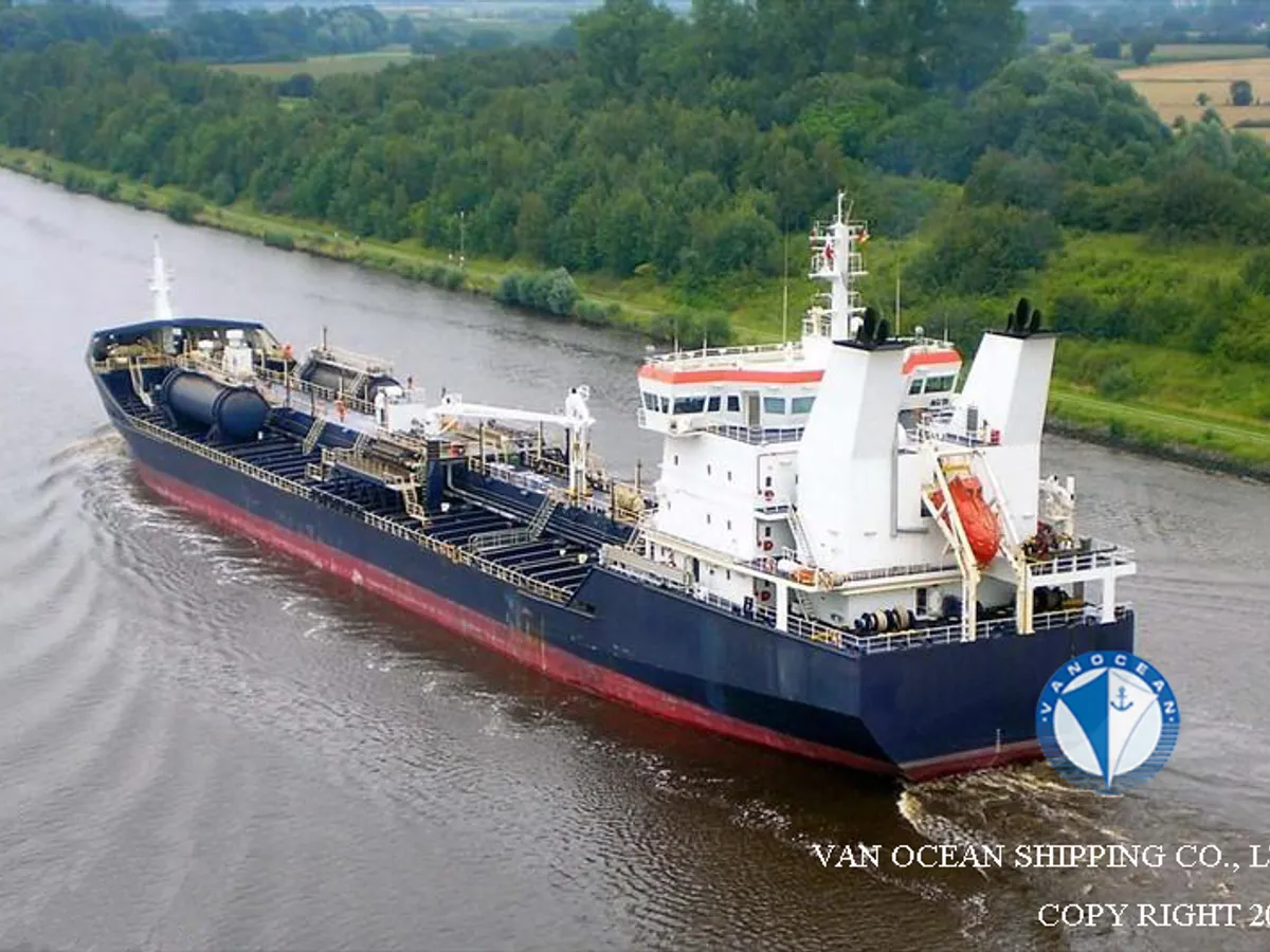 Pétrolier / chimiquier à vendre