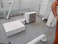 Bateaux de travail à vendre