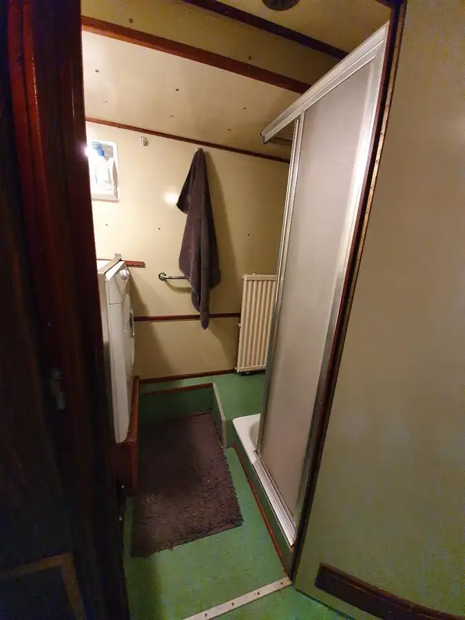 Bateau patrouilleur à vendre