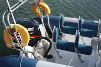 Bateau pneumatique semi-rigide à vendre