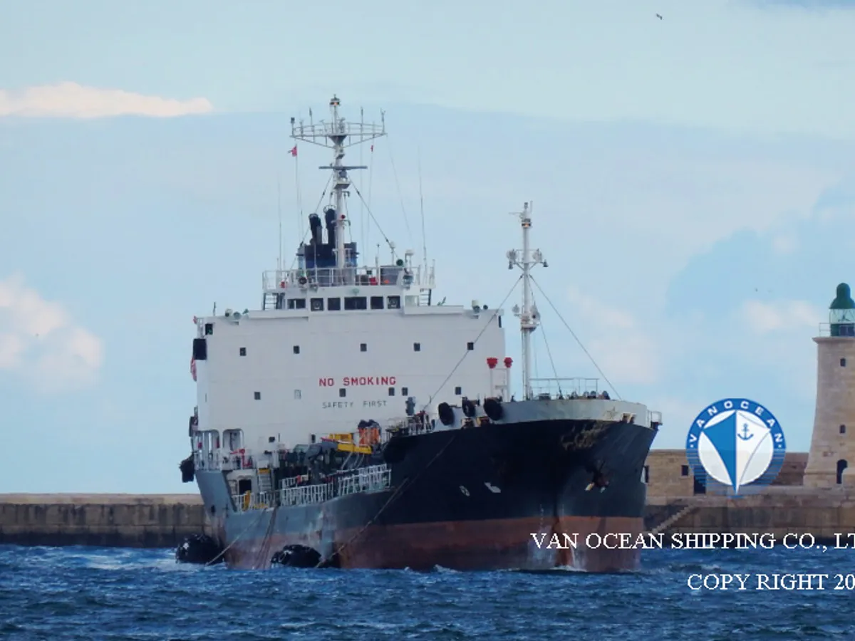 Pétrolier / chimiquier à vendre