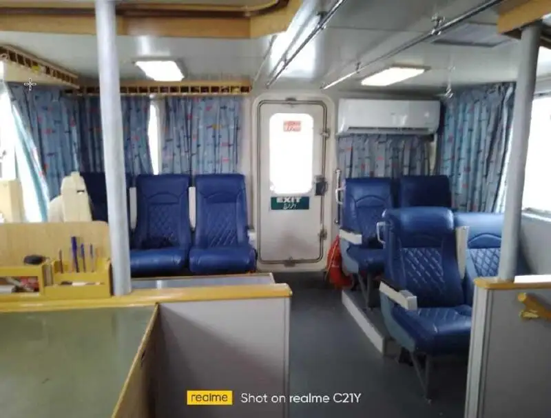 Bateau pilote à vendre