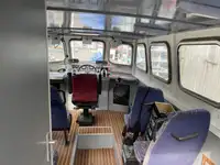 Bateau patrouilleur à vendre
