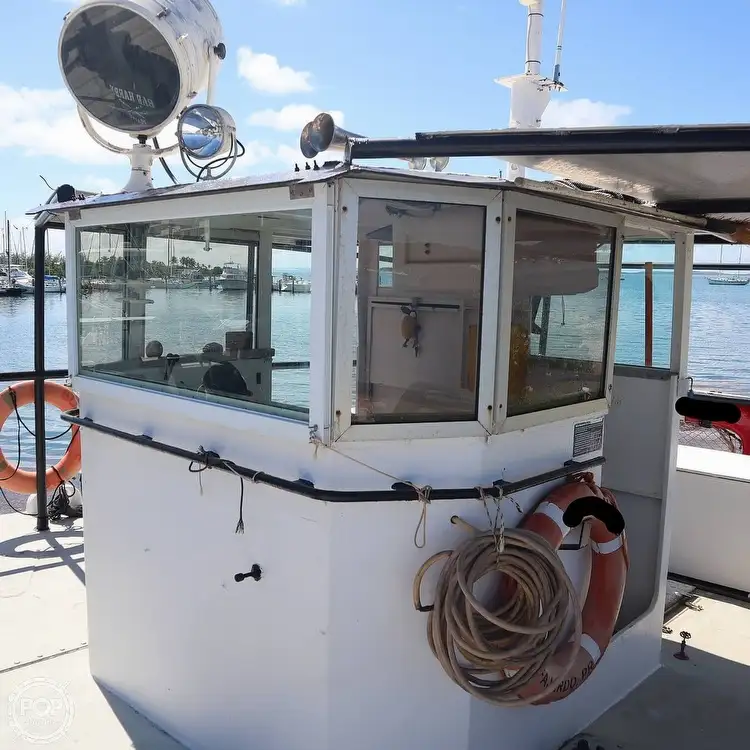 Navire de débarquement, citerne à vendre