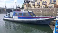 Navire d'arpentage à vendre