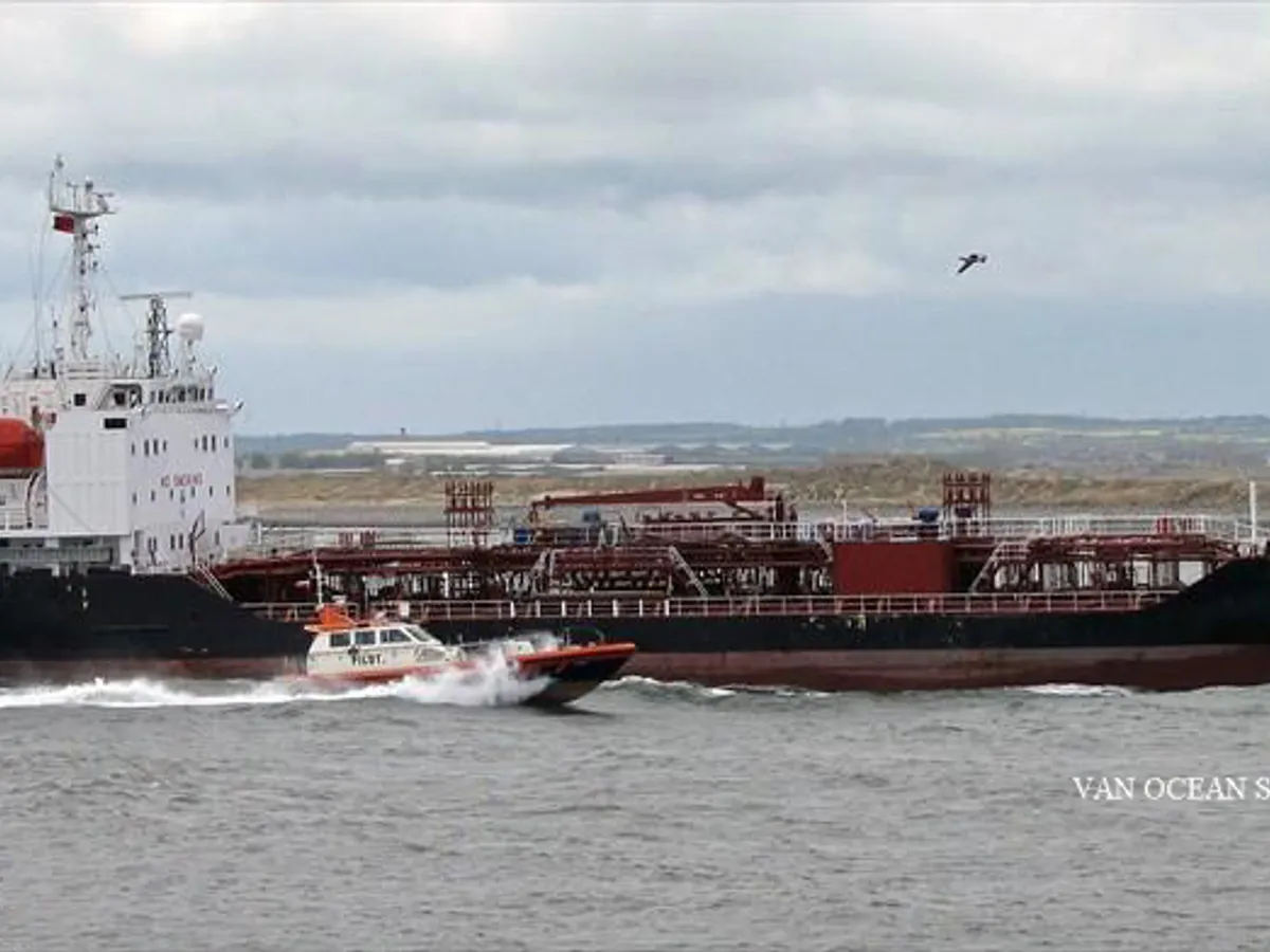 Pétrolier / chimiquier à vendre