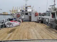 Navire d'approvisionnement à vendre