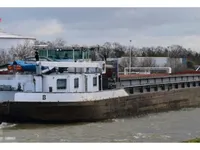 Péniche à vendre