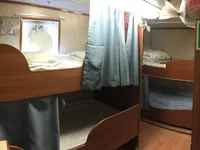 Navire de recherche à vendre