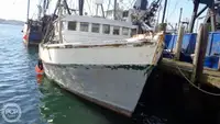 Chalutier à vendre