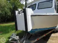 Bateau patrouilleur à vendre