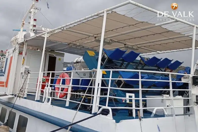 Navire-ferry à vendre