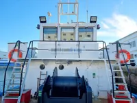 Bateaux de travail à vendre
