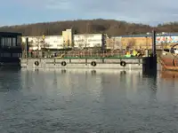 Barge à vendre