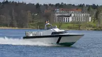 Patrouilleur à vendre