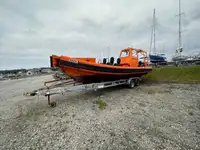 Bateau pneumatique semi-rigide à vendre