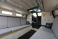 Bateau patrouilleur à vendre
