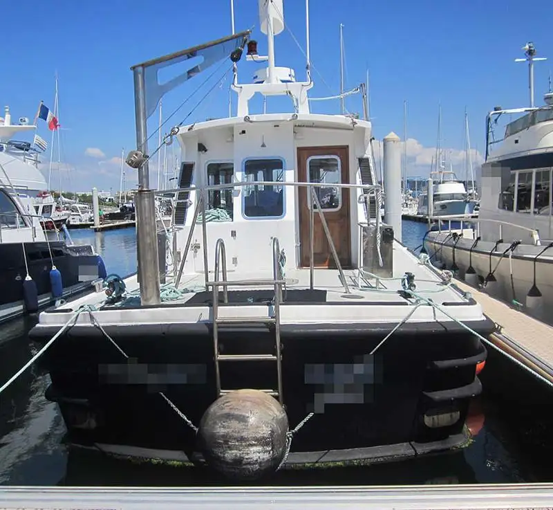 Bateau pilote à vendre