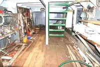 Navire grue à vendre