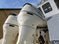 Bateau patrouilleur à vendre
